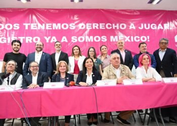 Carolina Monroy se suma a Somos México y anuncian registro ante el INE