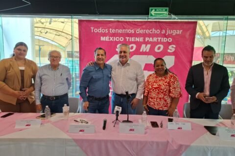 Jesús Alí de la Torre se integra a Somos MX en Tabasco tras renunciar a Morena