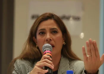 la-vida-de-mi-padre-esta-en-peligro-veronica-ruffo-denuncia-malos-tratos-contra-ernesto-ruffo-1200x675
